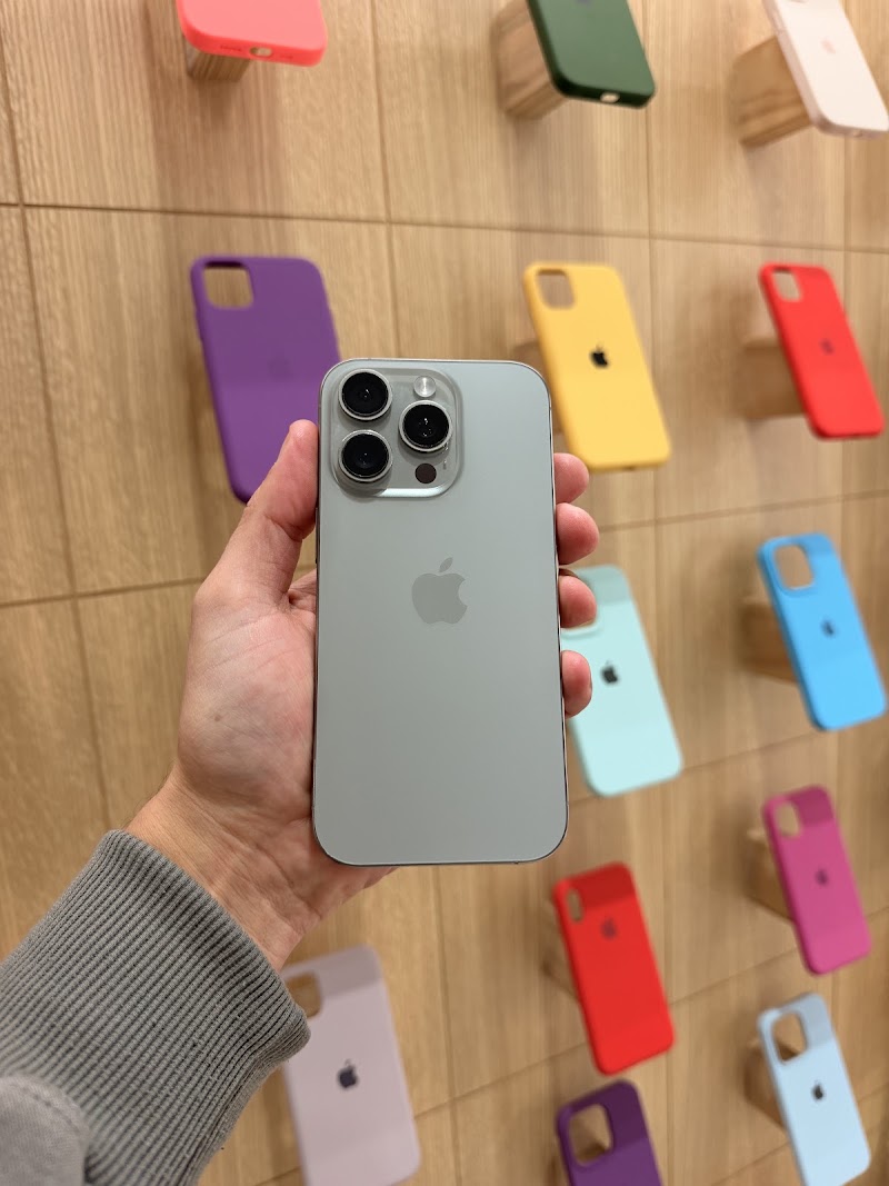 iPhone 16 Pro
