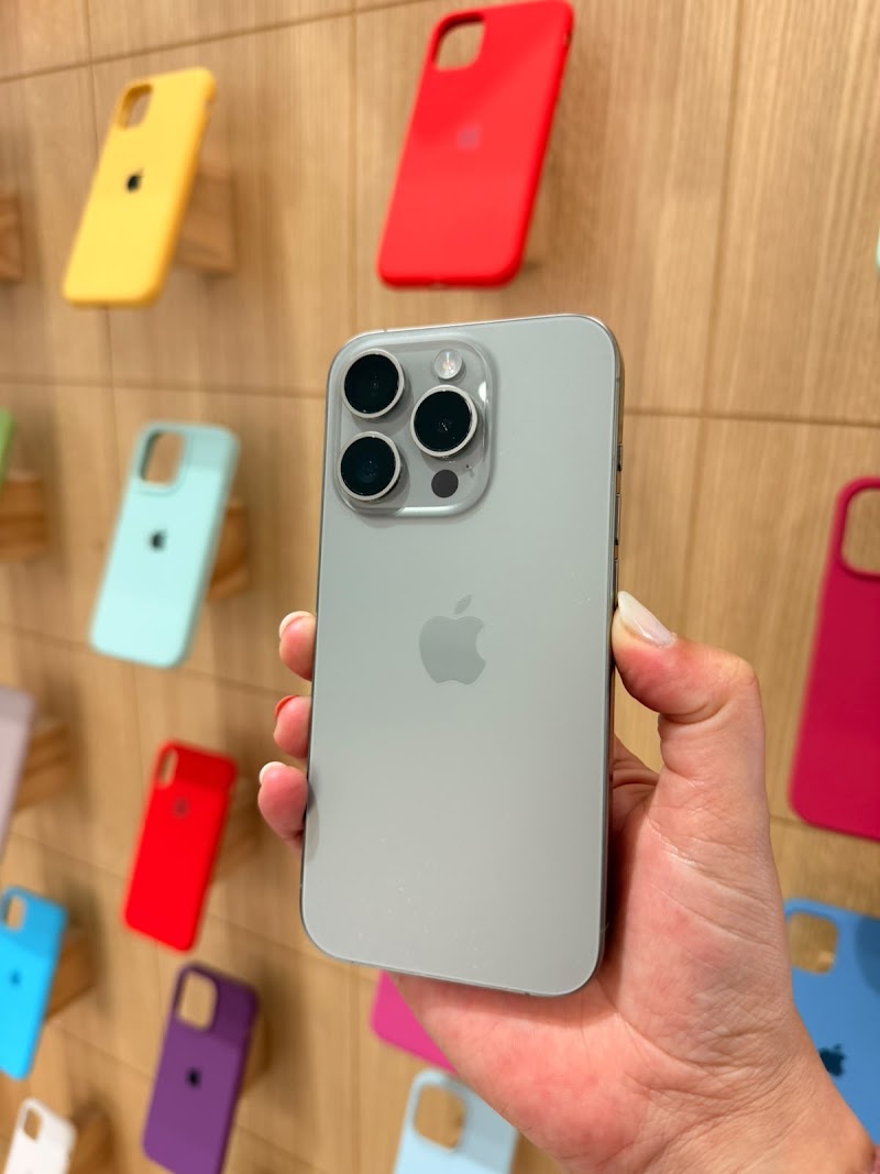iPhone 15 Pro